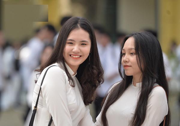 trang diem mua tuu truong: cac hot girl ngay ay - bay gio khac nhau nhu the nao? - 16