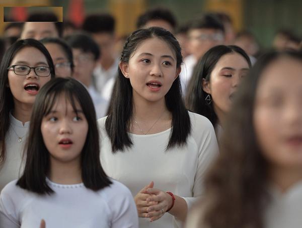 trang diem mua tuu truong: cac hot girl ngay ay - bay gio khac nhau nhu the nao? - 17