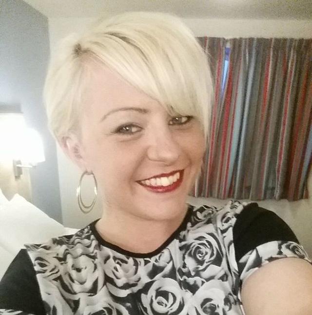 be gai 3 tuoi ngay tho gam banh my de song sot ben canh thi the me suot 4 ngay - 2