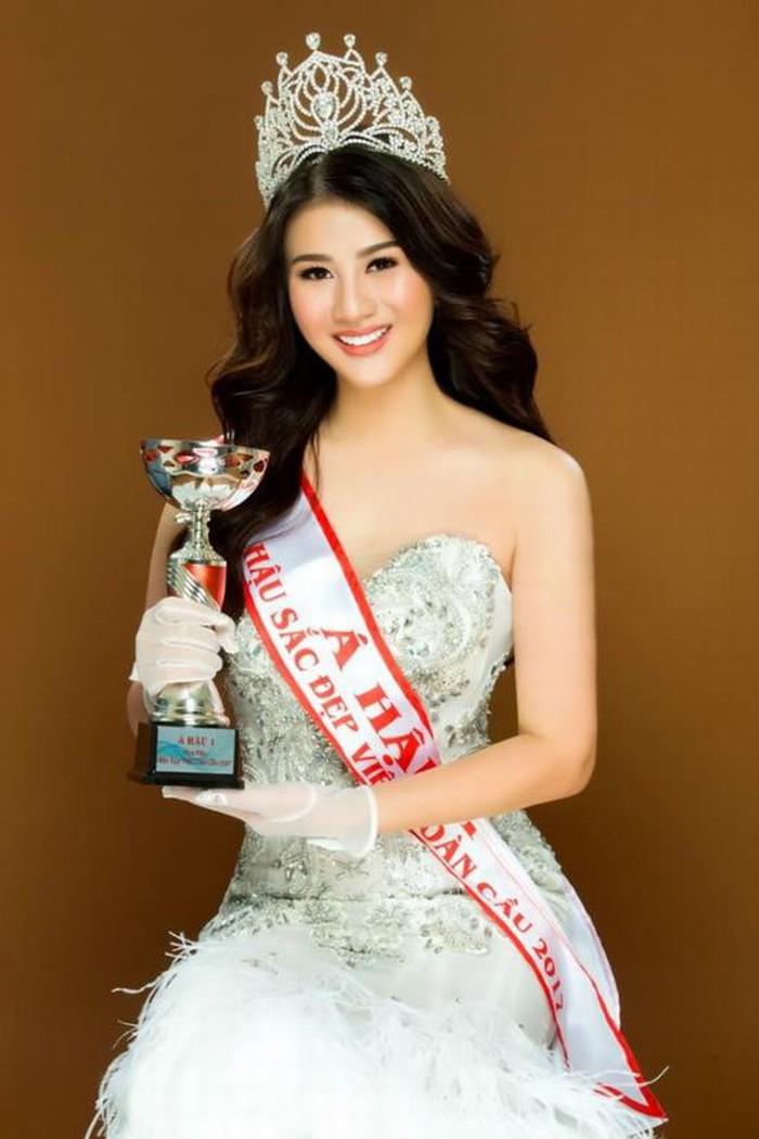 nhan sac xinh dep cua a hau thai my linh- cai ten hot nhat mang xa hoi nhung ngay qua - 1