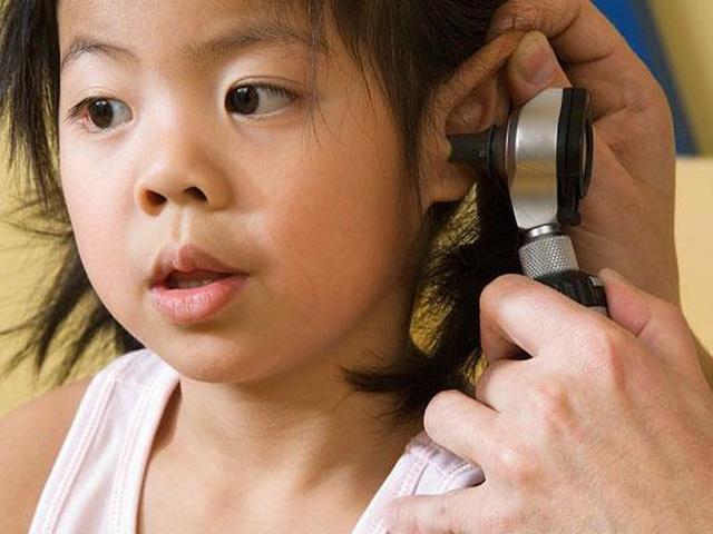 Viêm tai giữa ở trẻ em: Nguyên nhân và các triệu chứng chính xác