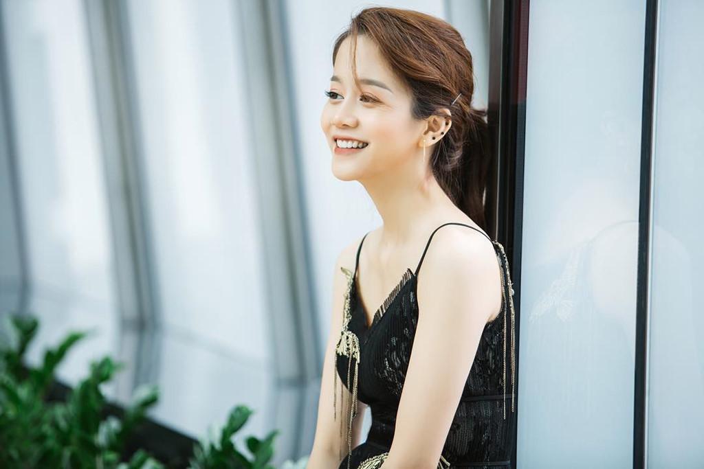 het bi dao mo vlog nguoi thu 3, an nguy lai lo hinh qua khu kem sac vi diem nay - 9