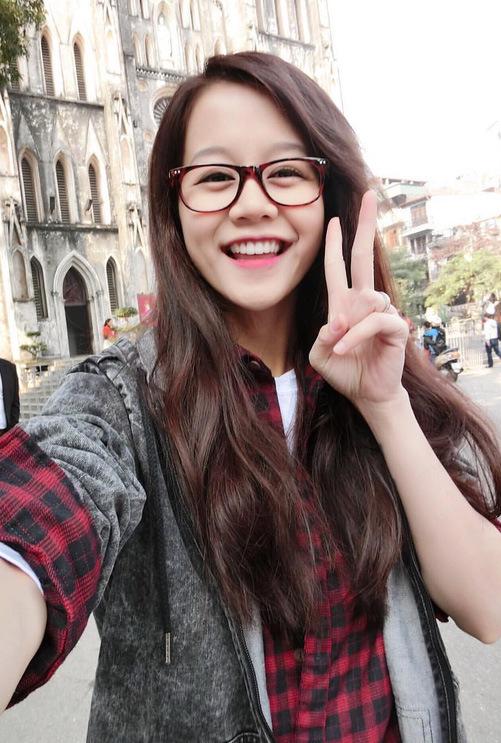 het bi dao mo vlog nguoi thu 3, an nguy lai lo hinh qua khu kem sac vi diem nay - 5