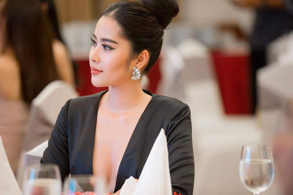 nhin nam em tren tham do hhvn 2018, fan tu hoi chuyen gi dang xay ra vay? - 5
