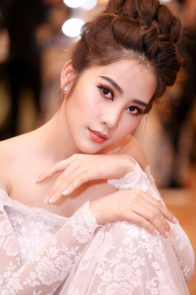 nhin nam em tren tham do hhvn 2018, fan tu hoi chuyen gi dang xay ra vay? - 7