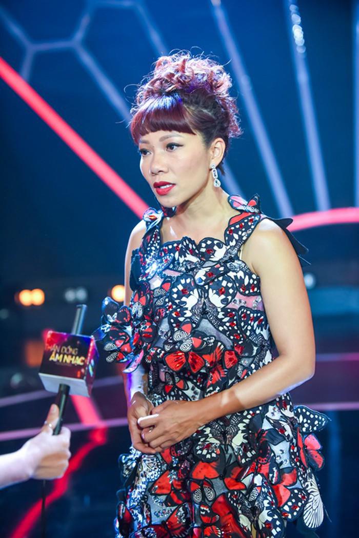 nhin lai nhan sac bo tu diva viet moi nhan ra thoi gian co khi cung tan nhan den the! - 16