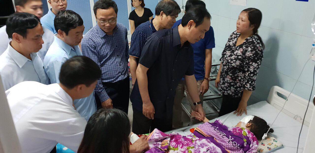 tai nan khien 13 nguoi chet o lai chau: chuyen xe dinh menh va cuoc doan tu bi “dut ganh” - 1