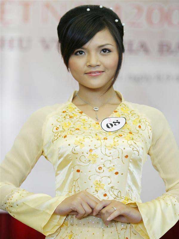 truoc khi so huu ve dep gai "lang choi”, “my soi” cung tung lot top 10 hoa hau viet nam - 1