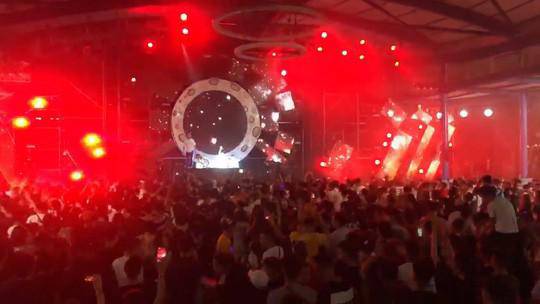 tin tuc 24h: cuong ghen, chong dung dao cat gan chan vo, danh dap da man - 2