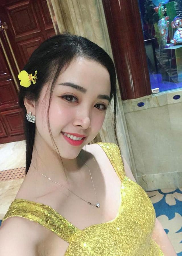a hau 2 hoa hau viet nam 2018 - thuy an tung suyt lo thi vi... rang su - 4