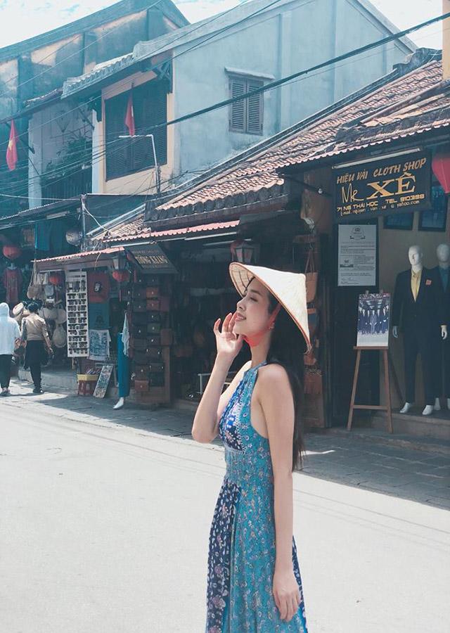 a hau 2 hoa hau viet nam 2018 - thuy an tung suyt lo thi vi... rang su - 10