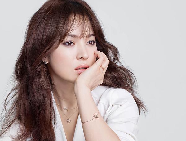 vi sao cac nhan my pham luon chon song hye kyo va 2 my nhan nay lam dai dien? - 2