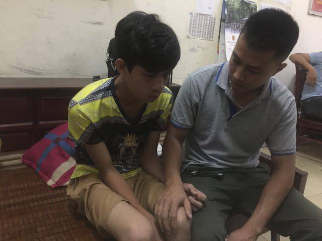 tin tuc 24h: chuyen da tren taxi, san phu duoc tai xe “mat tay” do de, sinh con trai 3,5kg - 2