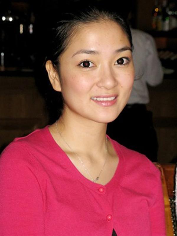 khi got bo het son phan, ai moi thuc su la hoa hau cua cac hoa hau? - 20