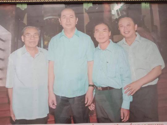 thay chu nhiem cap 3 dau buon hay tin chu tich nuoc tu tran - 1