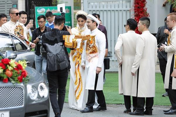 nhan sac lan khue trong dam hoi sang nay: dep nhu... binh thuong! - 7