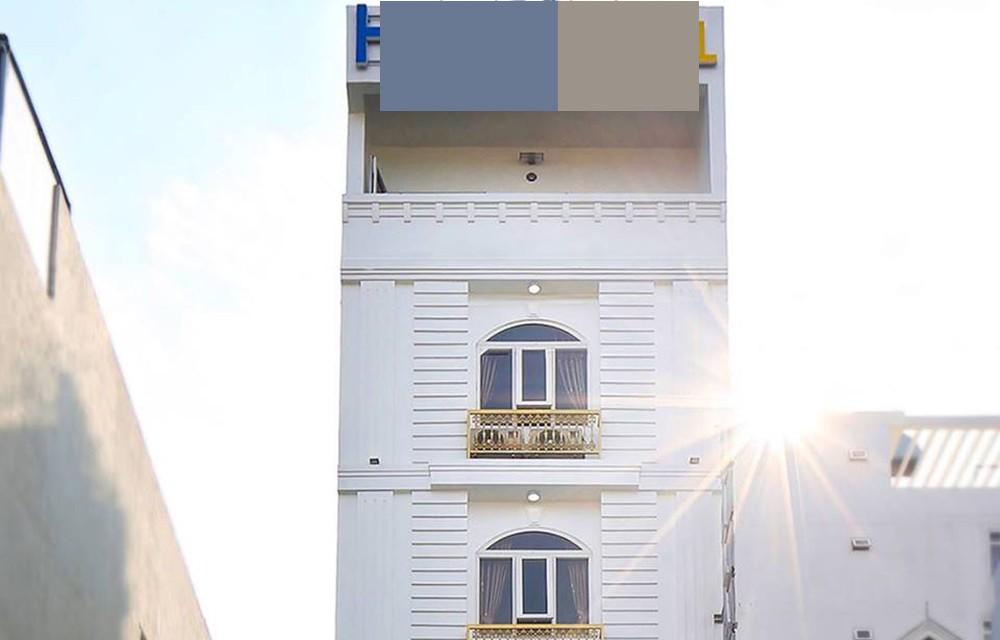 vu vo con tu vong, chong nguy kich khi du lich da nang: chu khach san len tieng - 1