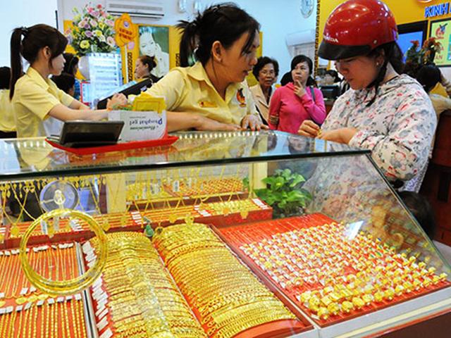 Giá vàng hôm nay 26/9/2018: Sau khi giảm mạnh, vàng có đảo chiều?