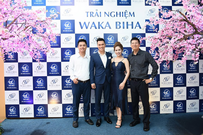 phat hien dien vien viet anh tang qua cho vo hotgirl de ”lam lanh” - 2