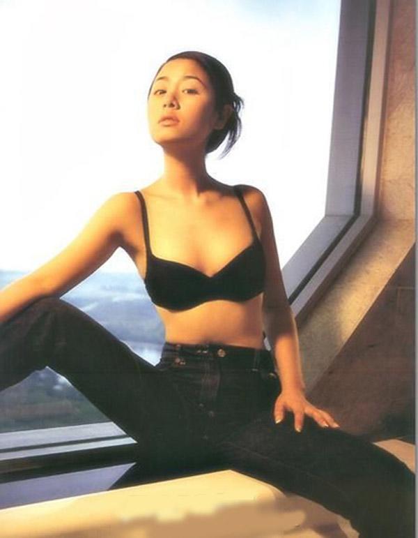 dau chi nuot na khi 42, than hinh lam tam nhu ngay tu thuo 17 da quyen ru “chet nguoi” - 2