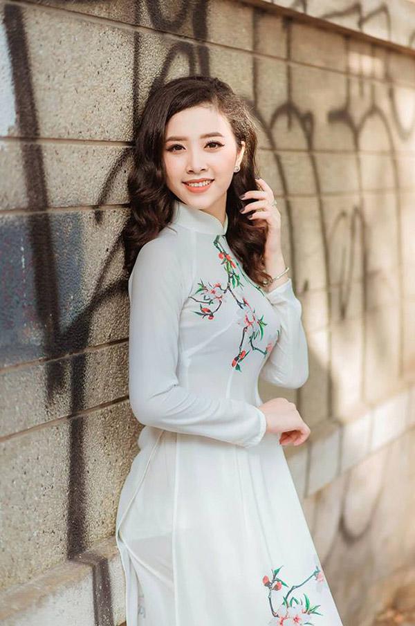 de dat voc dang nong bong truoc chung ket, a hau thuy an da "tu mat" nhung thu nay - 3