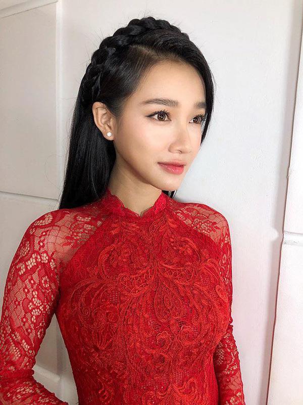 diem khac la cua nha phuong trong ngay cuoi khien moi nguoi suyt nua khong nhan ra co - 4