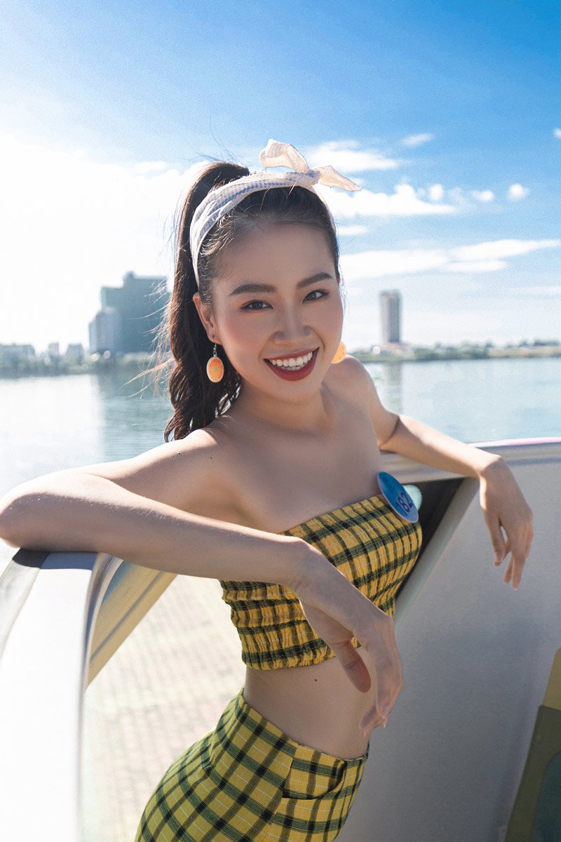 Lịch trình đến nửa đêm, vì sao thí sinh Miss World Việt Nam vẫn giữ được eo thon phẳng lì?