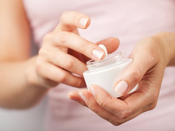 Sử dụng mỹ phẩm sau sinh: Đây là những điều mẹ bỉm sữa nên biết!