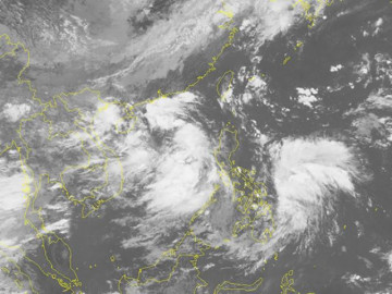 Áp thấp nhiệt đới mạnh cấp 9 sắp mạnh lên thành cơn bão số 5, lại hướng vào miền Trung