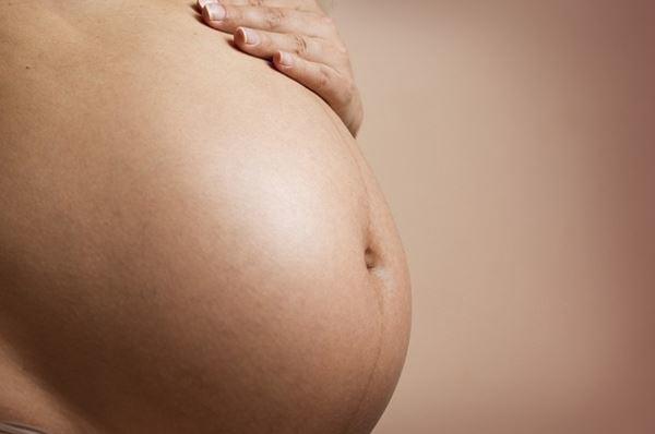 Một vòng bụng bầu tụt xuống đôi khi gây ra những lo lắng không cần thiết cho các bà mẹ. Tuy nhiên, hãy xem ảnh liên quan để tìm hiểu thêm về những nguyên nhân và cách khắc phục để có một thai kỳ an toàn và khoẻ mạnh cho mẹ và bé.