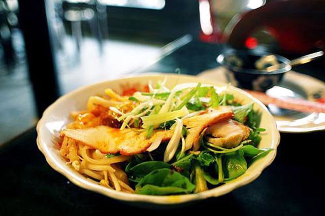 10 món bún, mỳ của Việt Nam được báo Tây khen nức nở-3