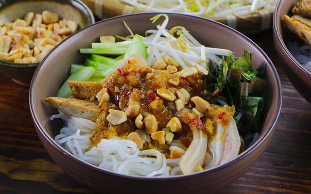 10 món bún, mỳ của Việt Nam được báo Tây khen nức nở-7