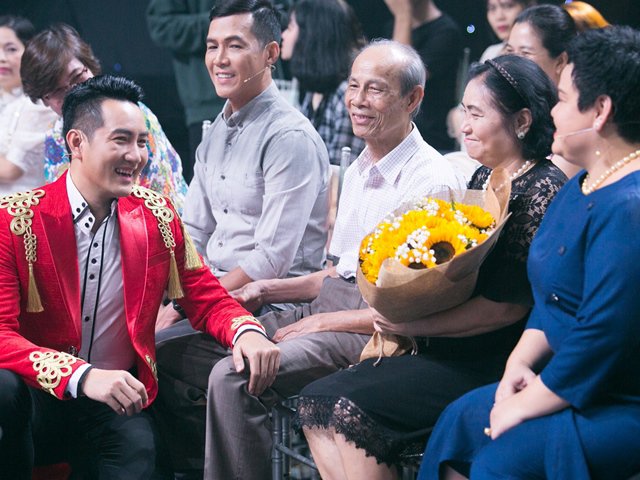 Sự thật 20 năm được làm sáng tỏ: Nguyễn Phi Hùng nói rõ nghi vấn cặp bồ nữ bầu sô
