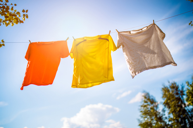 Giặt đồ có thể là một công việc nhàm chán nhưng nếu bạn biết cách, đó có thể là một hoạt động thú vị và có ý nghĩa. Mời bạn xem hình ảnh và tìm hiểu cách để giặt đồ hiệu quả và tiết kiệm thời gian.