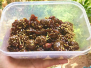 Tranh thủ vẫn còn mùa, học cách làm ô mai sấu ngọt ngon, giòn tan của cô giáo 9X