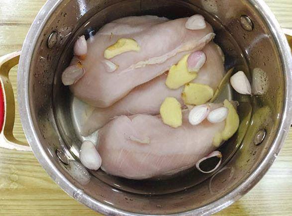 5 Cách làm khô gà lá chanh ngon đơn giản tại nhà - 1