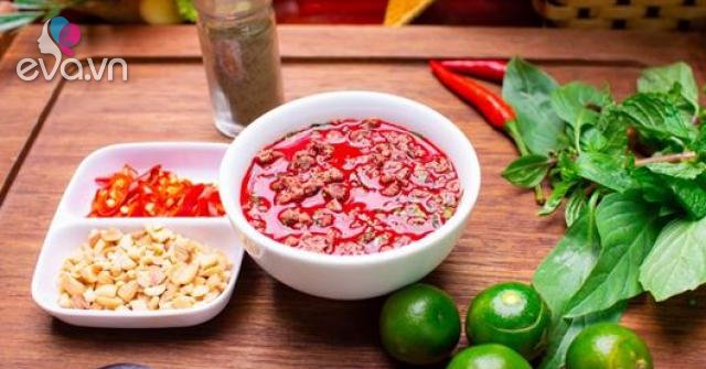 Cách hãm tiết canh vịt đông róc bát 10 bát đông cả 10