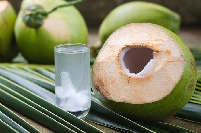 Nước Dừa Tươi JOY với cơm dừa ngọt mát đến giọt cuối cùng