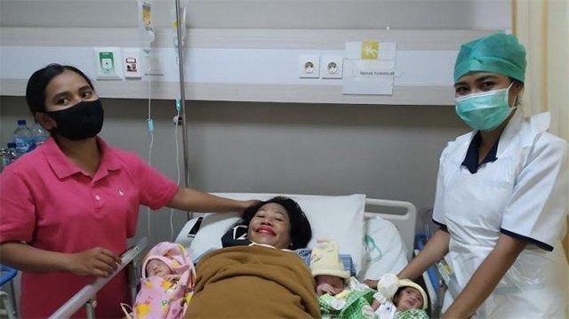 Bị chồng bỏ khi đang bầu 3 thai nhi trong bụng, mẹ 36 tuổi một mình đến viện sinh con - 1