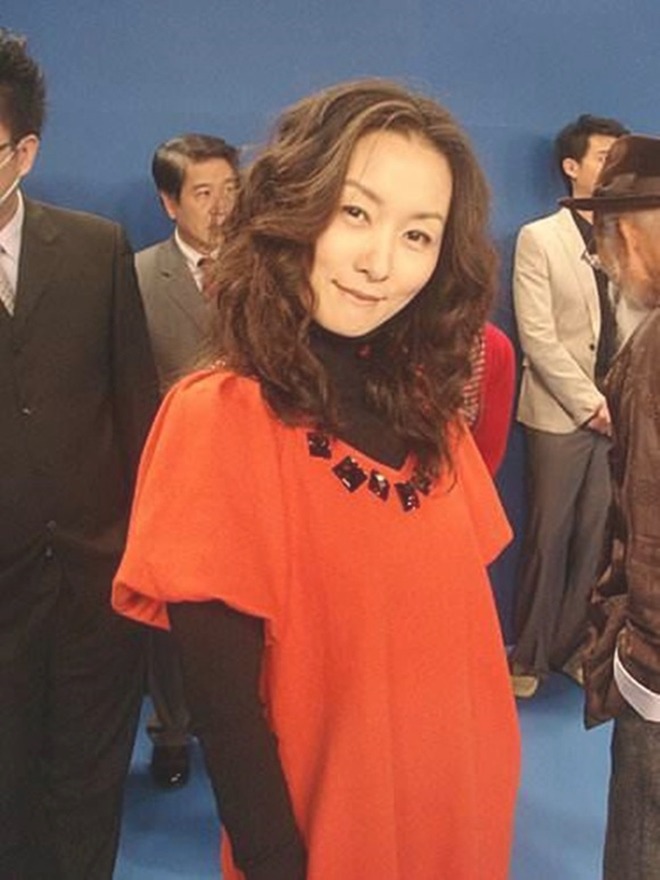 Sau 20 năm, amp;#34;Công chúa Hoài Ngọcamp;#34; từng bị so sánh với Triệu Vy giờ ra sao? - 3