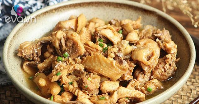 Gà rang gừng nấu kiểu này cả nhà ăn không dừng đũa - Bếp Eva