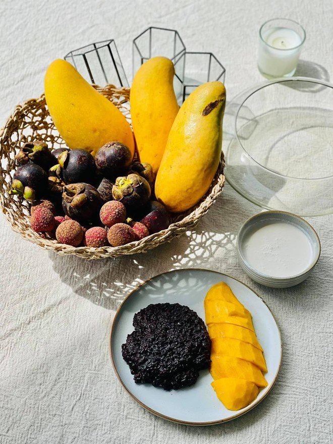 Đoan Trang bắt Hoàng Oanh chờ mỏi mòn mới được ăn cơm và đây là thái độ của đàn em - 9