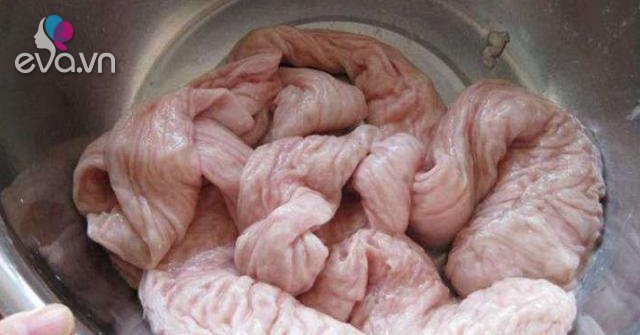Rửa lòng già dùng giấm là chưa chuẩn, đầu bếp dạy mẹo khử mùi hôi cực dễ - Vimarsana News