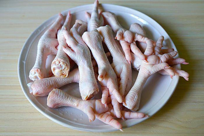 Cuối tuần làm nồi chân gà kho nước này được món nhậu tuyệt ngon cho ông xã - 3