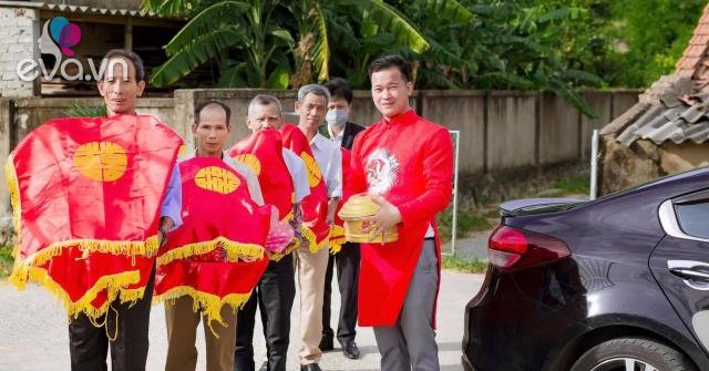 Đám hỏi có 1-0-2 tại Nghệ An: Dàn bê tráp toàn các bác cao tuổi khiến CĐM lấy làm lạ - Vimarsana News