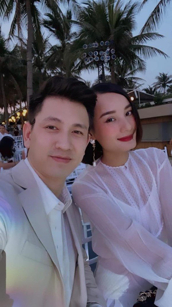Đỗ An làm điều hiếm có, mẹ Lê Thúy nói: Đẻ 2 đứa con gái không được tích sự gì