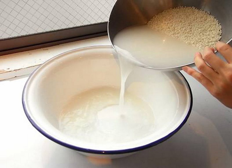 Rẻ-đẹp-dễ: Vo gạo đừng đổ nước đi, học gái dân tộc Thái ủ vài tuần, tóc mọc ầm ầm