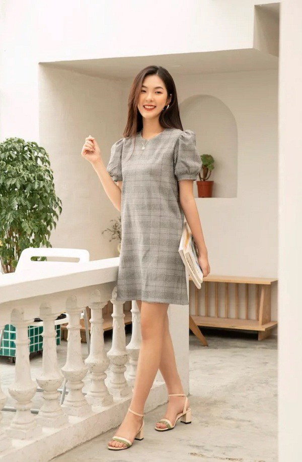 10 bộ váy xấu đến khó hiểu của sao Hàn, thần thái cỡ nào cũng bị tụt hạng phong cách - 16