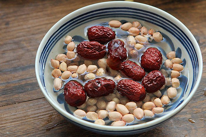 Đu đủ chín không chỉ ăn trực tiếp, đem nấu canh với thứ này vừa mát lại đẹp da - 3