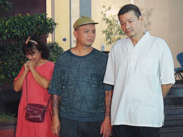 Hương Vị Tình Thân phần 2 tập 13: Bà Bích mồi chài ông Sinh nhưng bị Chiến chó cướp người? - Vimarsana News